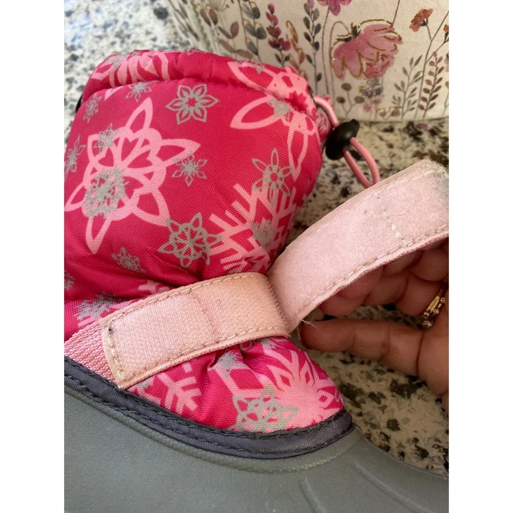 Northside Snow Boots Kids Size 11 Pink Excellent Thinsulate Insulated Snowflake